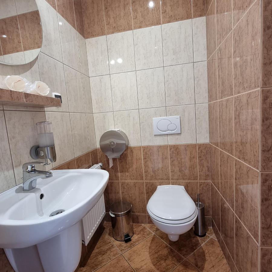 Hotel Jola Września Extérieur photo