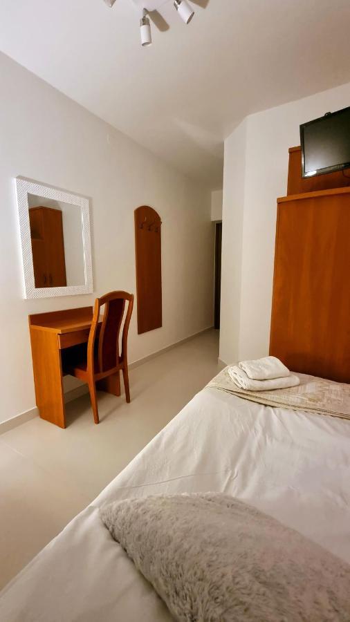 Hotel Jola Września Extérieur photo